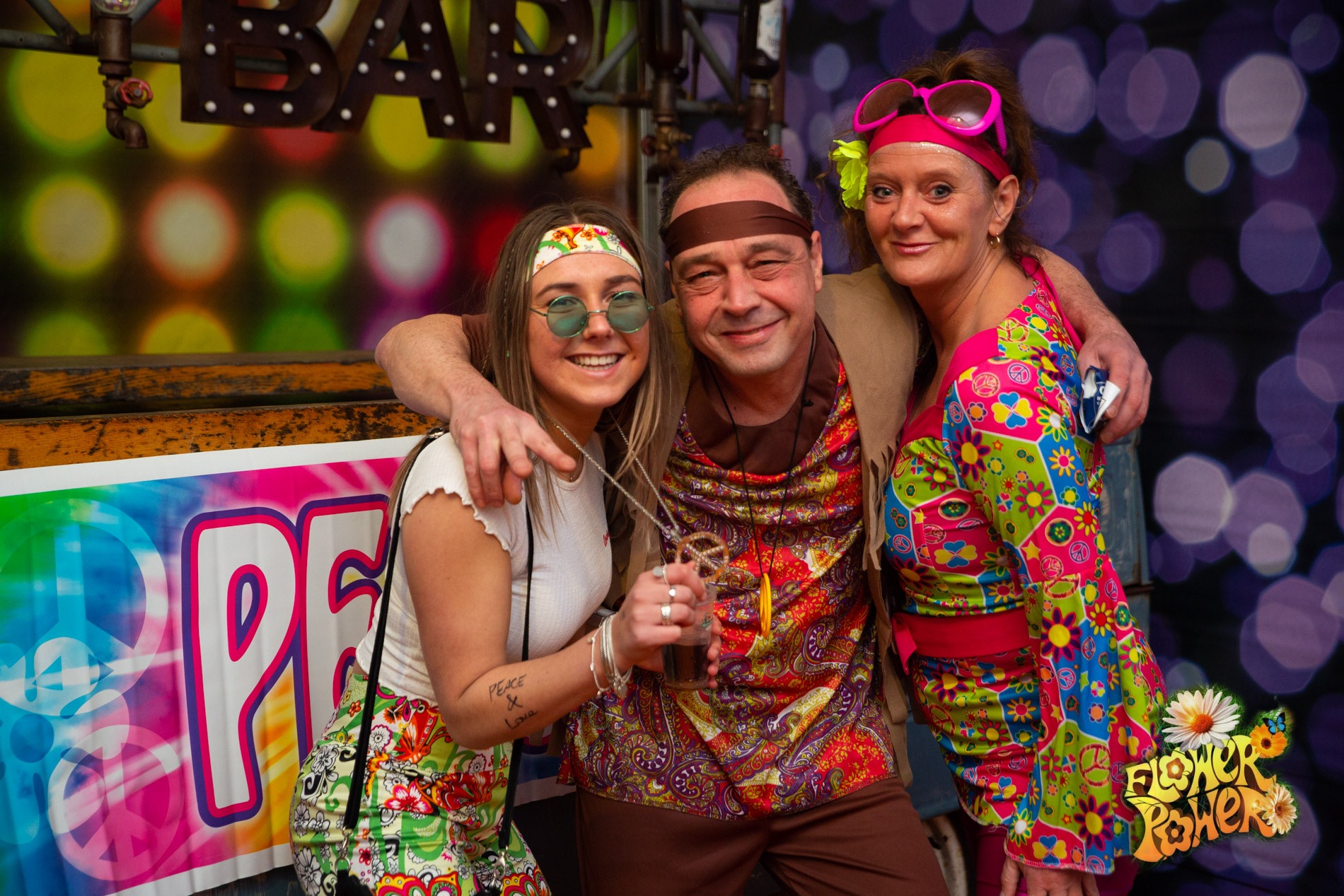 14-fiestas-hippies